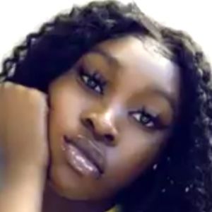 Meet your Posher, Melicia